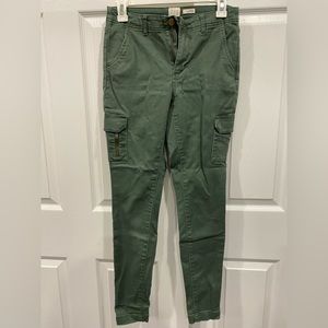 Green cargo pants